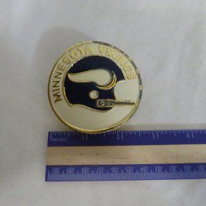 Minnesota Vikings Vintage 2.5 In 1971 Belt Buckle